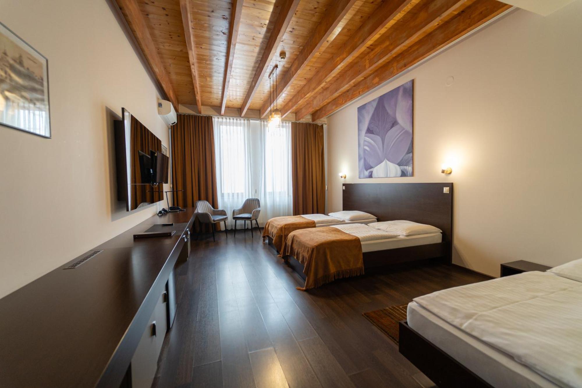 Boutique Hotel Zlaty Dukat Košice Exterior foto