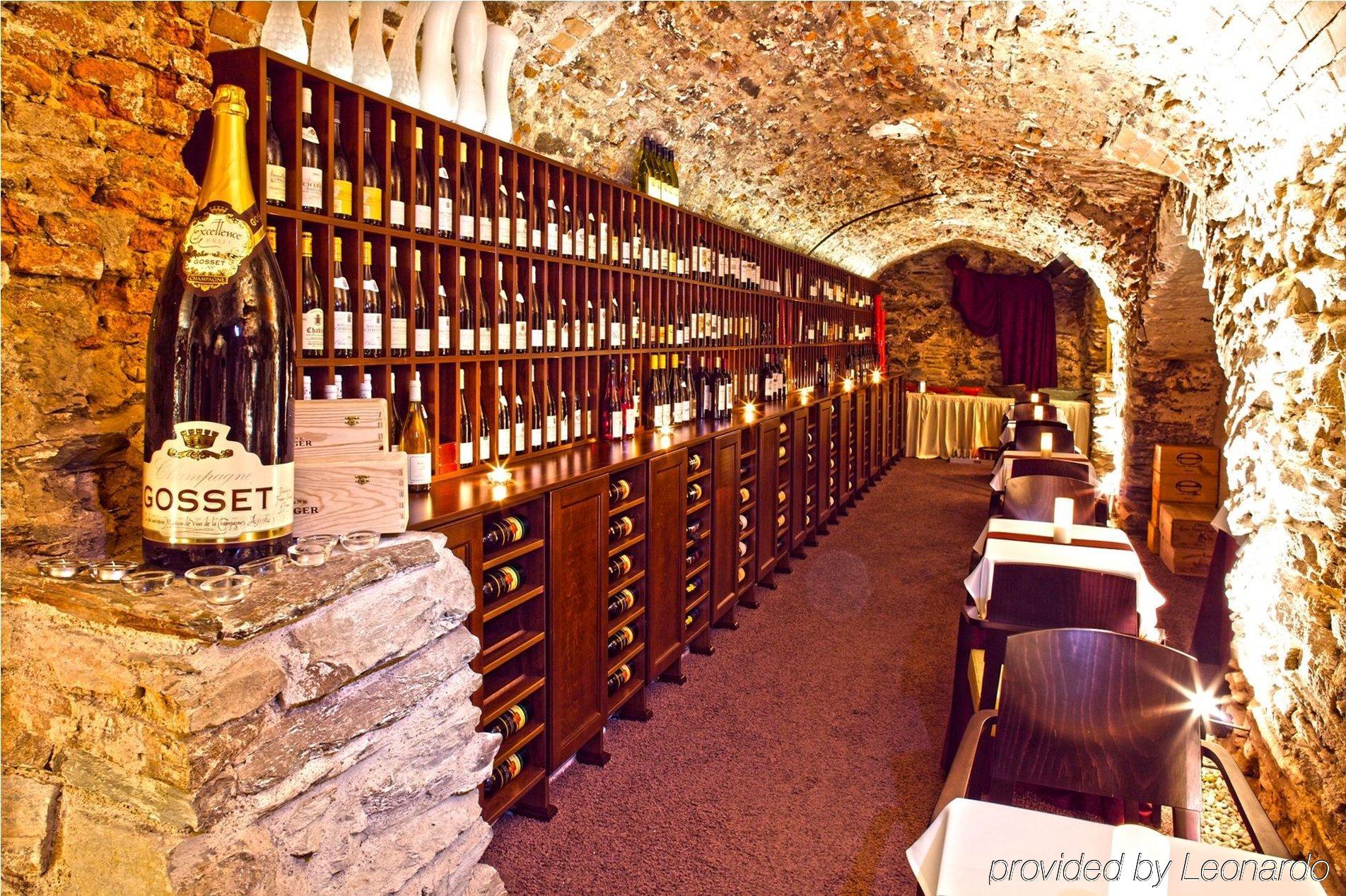 Boutique Hotel Zlaty Dukat Košice Restaurant foto